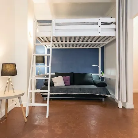 Alma's Hyper Center Studio